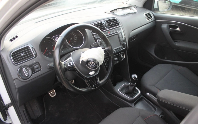 Volkswagen Polo cena 17900 przebieg: 131572, rok produkcji 2017 z Stawiski małe 56